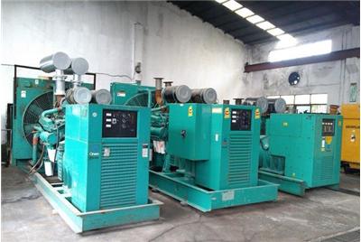 平遥如何判断汽油发电机组电瓶的使用寿命？